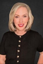 Jennifer Tilley  Smith